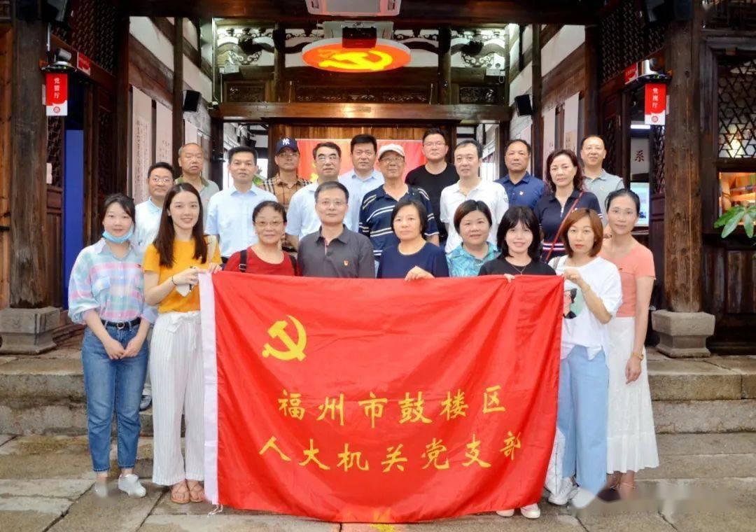 杨紫新剧《要久久爱》7天夺冠，范丞丞演技惊艳
